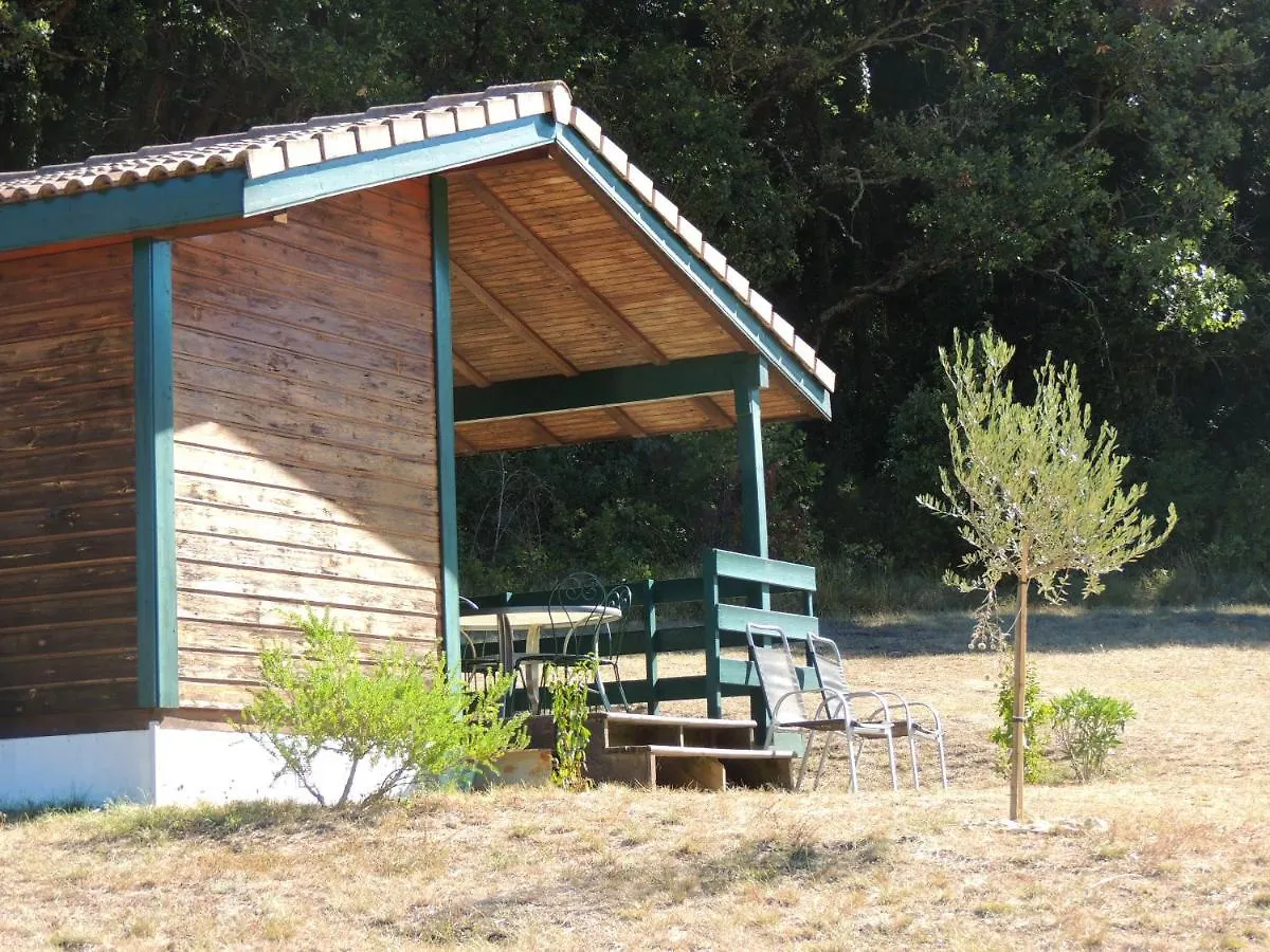 Chalet Confortable Aux Tourettes Avec Piscine Partagee Les Tourrettes 0*,