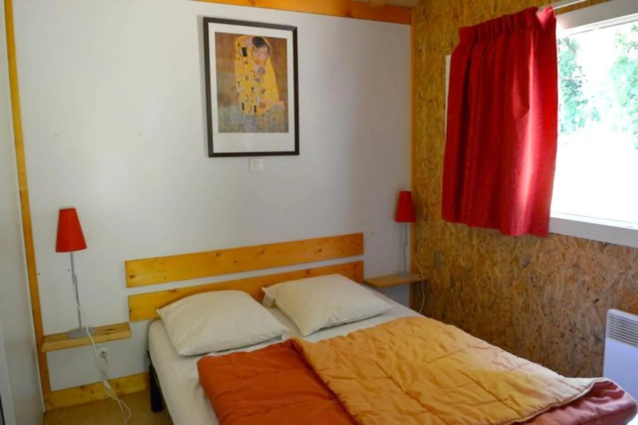 Chalet Confortable Aux Tourettes Avec Piscine Partagee Les Tourrettes