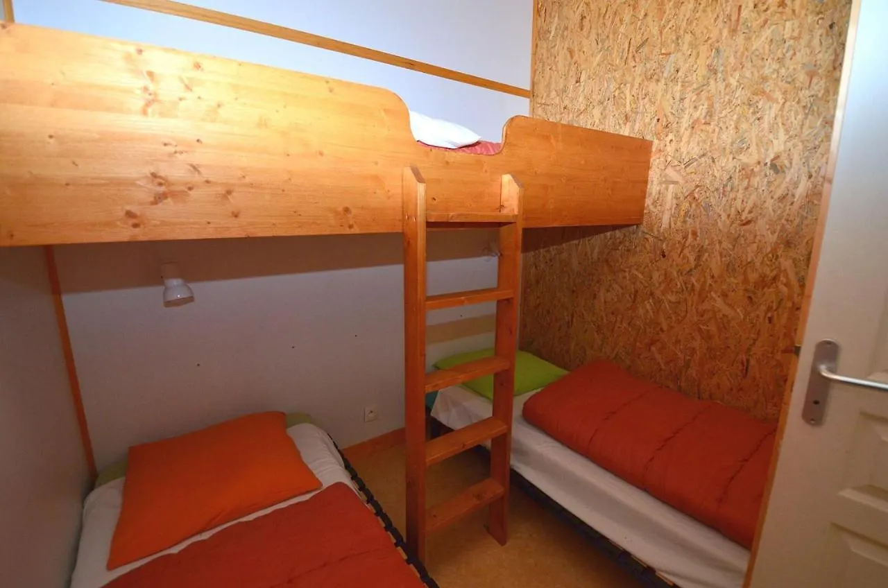Chalet Confortable Aux Tourettes Avec Piscine Partagee Les Tourrettes 0*,  France
