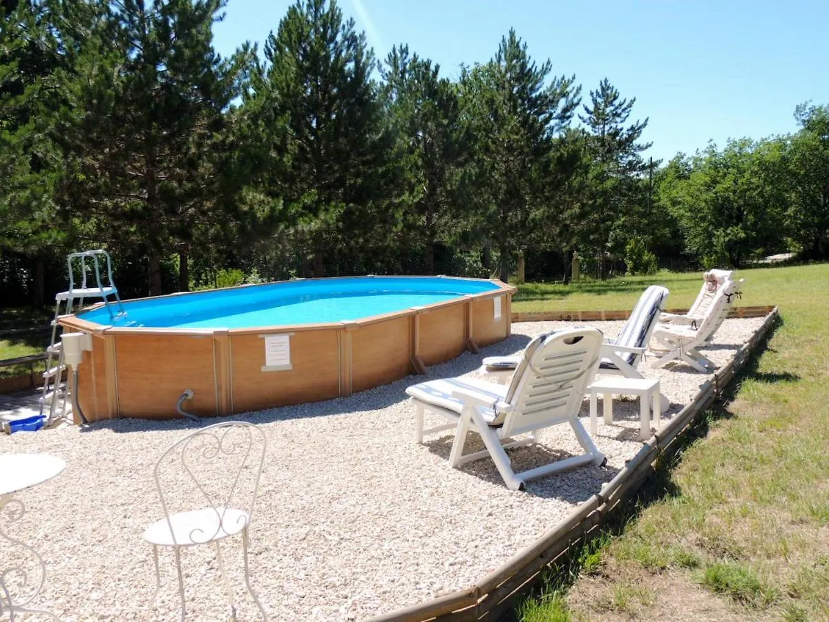 Chalet Confortable Aux Tourettes Avec Piscine Partagee Les Tourrettes France